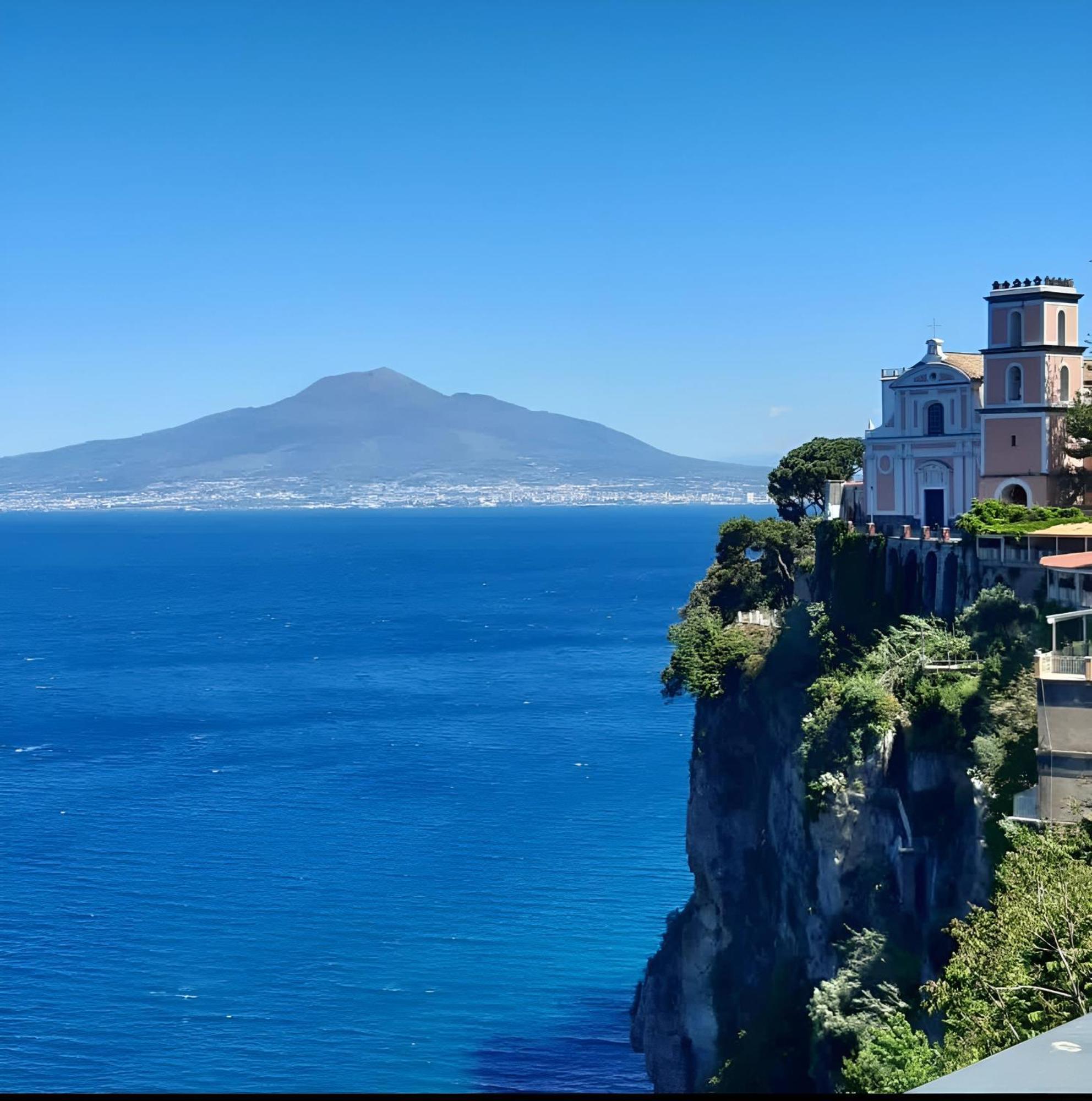 Casalulu Holiday Home - Lovely Apartment Sorrento Coast Вико-Экуенсе Экстерьер фото